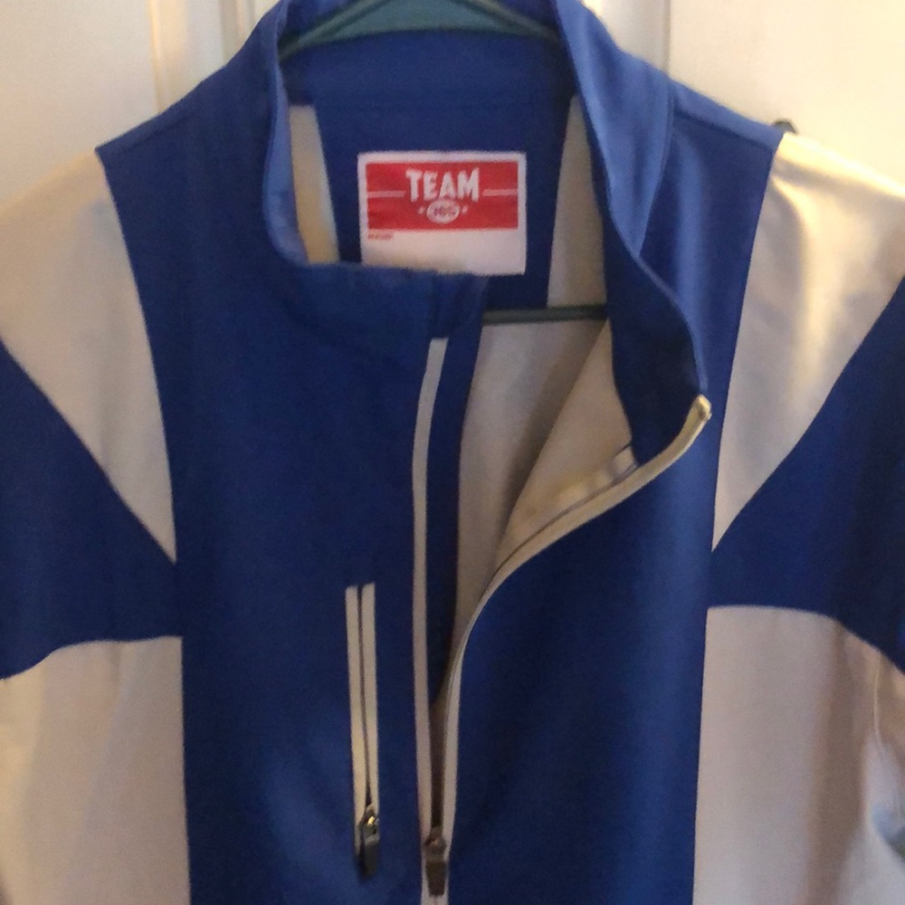 Jacket - Picture 2 of 4